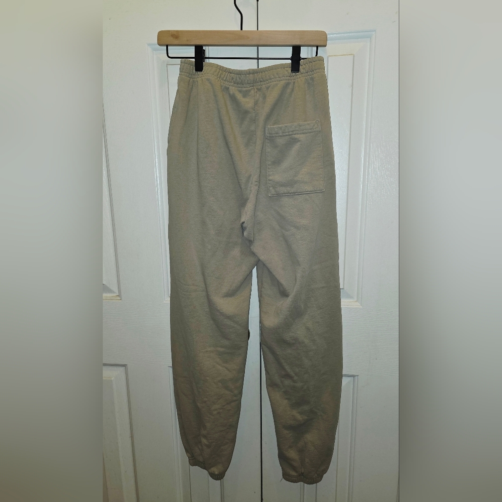 Sporty & Rich Wellness Club Sweatpants- Size Small- NWOT (never worn) 🏃‍♂️ - Picture 8 of 10